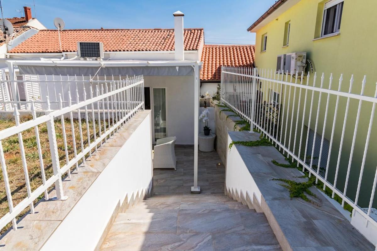 Gridolina Apartment Pula Luaran gambar