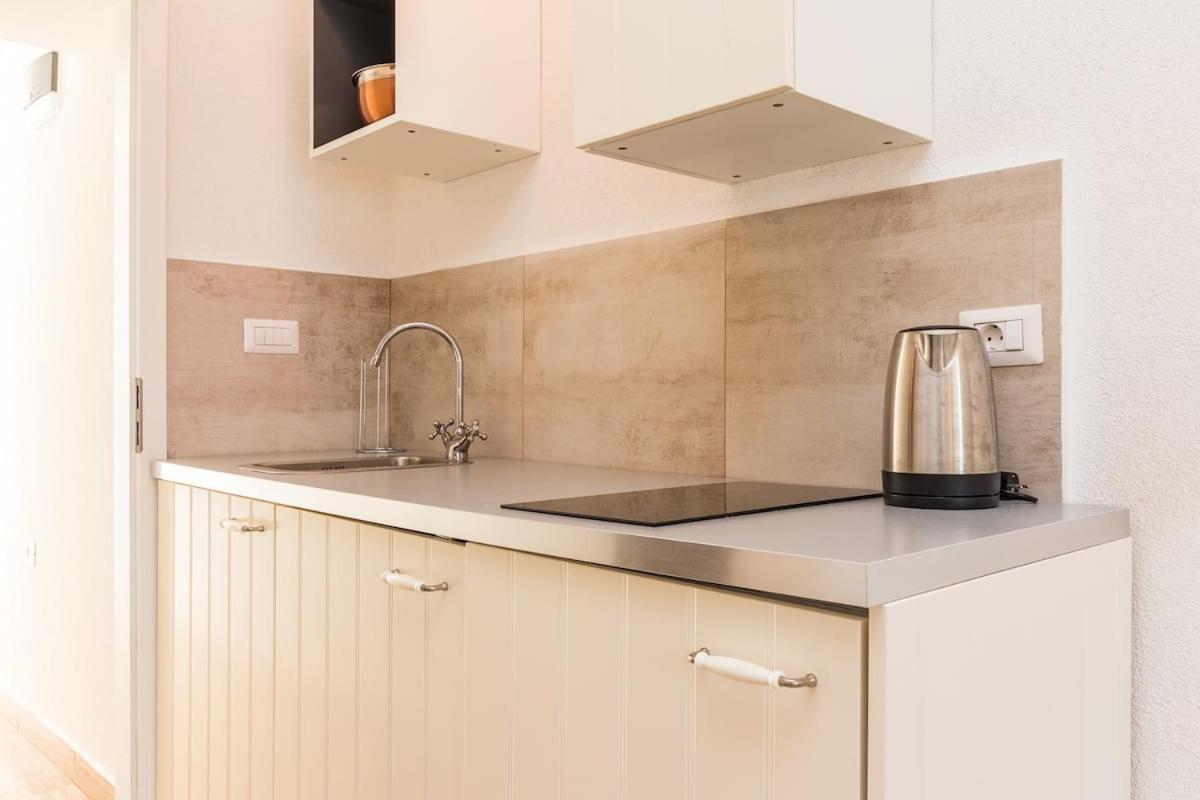 Gridolina Apartment Pula Luaran gambar