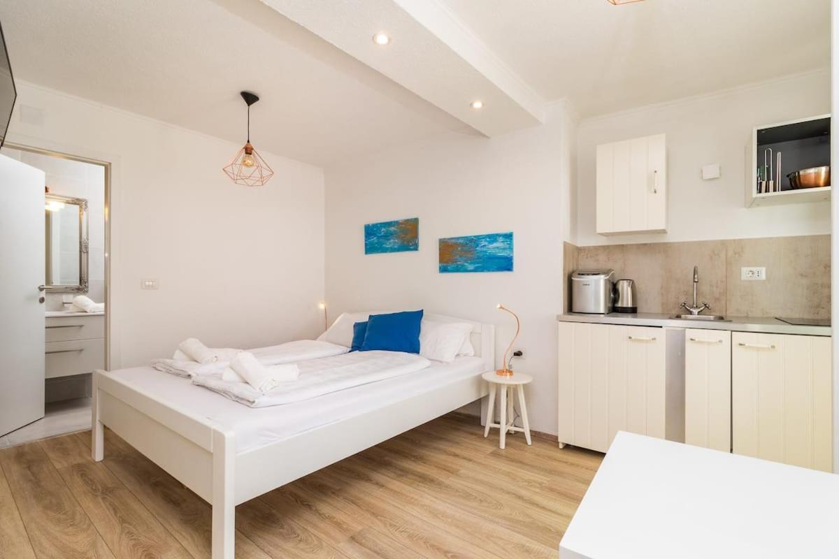 Gridolina Apartment Pula Luaran gambar