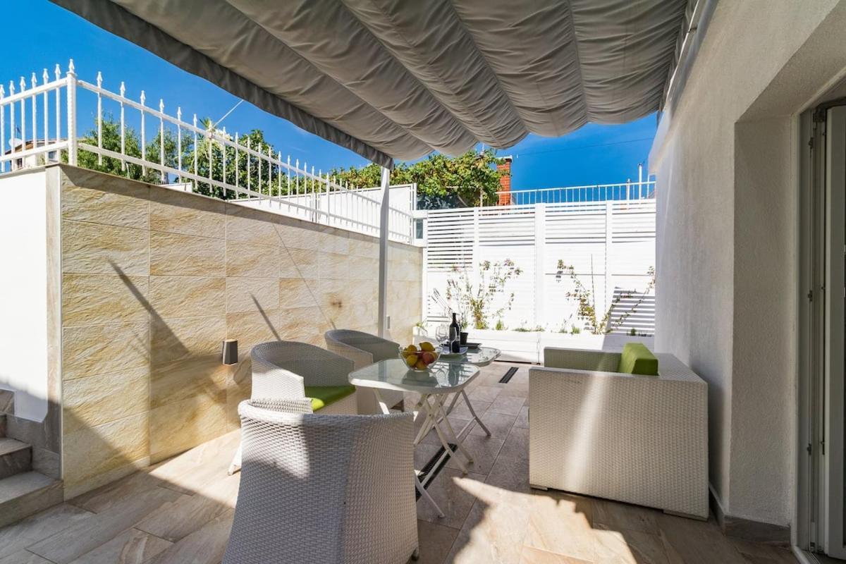 Gridolina Apartment Pula Luaran gambar